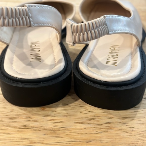 New women’s shoes - Picture 4 of 4